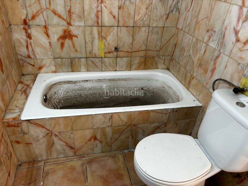 Foto 29eeb925-26bf-42bd-b6d4-1b055c5403e3. Casa pareada en Teis Vigo