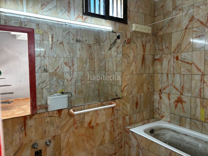 Foto 401d2a9b-dd92-41f0-b04f-681fb480fe7e. Casa pareada en Teis Vigo