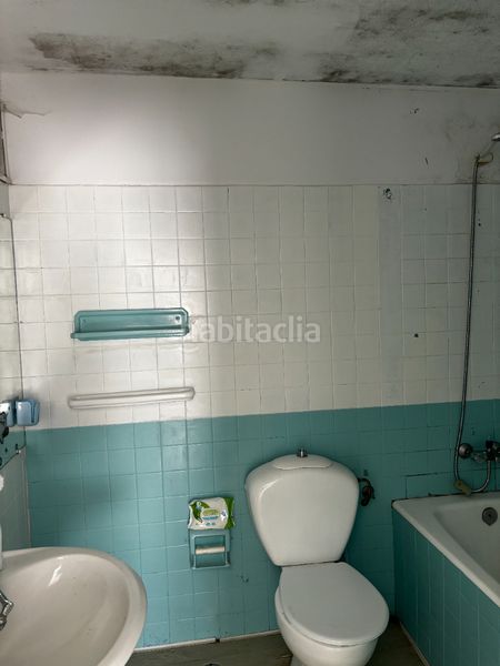 Foto 6b9ed227-e234-4063-b10e-f6e294865b8e. Casa pareada en Teis Vigo