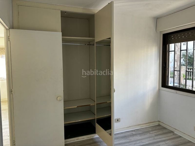 Foto 73cd4aa6-1239-40c0-a07f-aed1f590b581. Casa pareada en Teis Vigo
