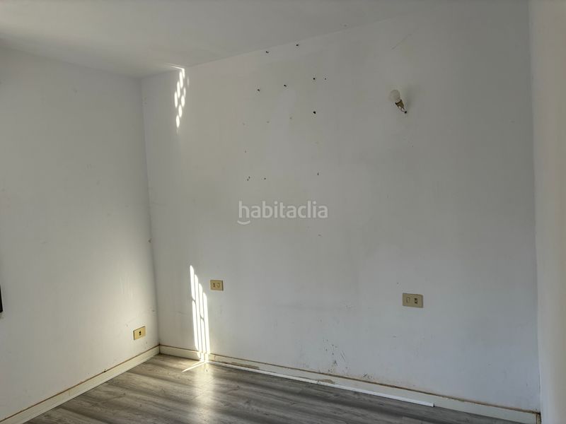 Foto 9096f202-36a3-494a-b9ae-70530d69f38e. Casa pareada en Teis Vigo
