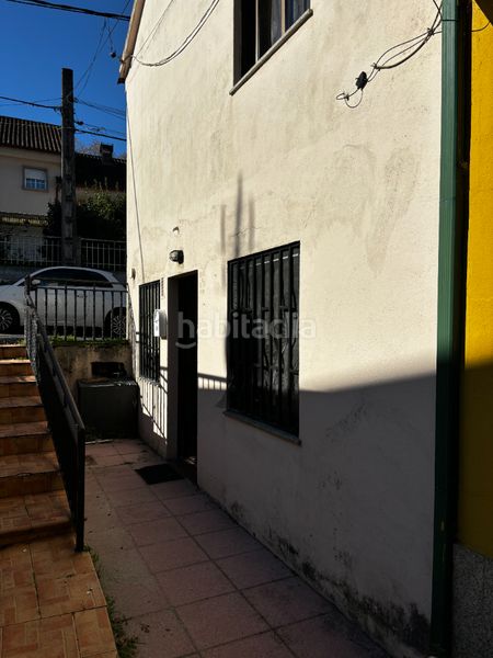 Foto c82612d5-531d-4db7-a916-c0a563a94b6b. Casa pareada en Teis Vigo