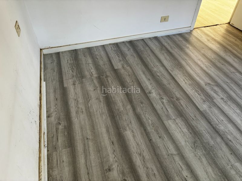 Foto db41b5da-7f7d-46b1-8780-4781dcd284f1. Casa pareada en Teis Vigo