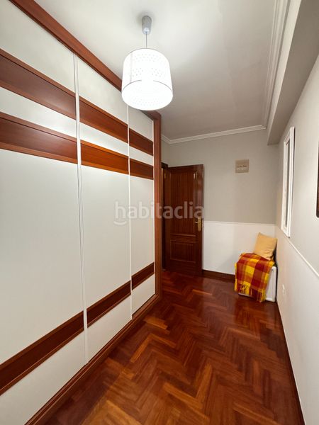 Foto 1c7f4dcb-3dcd-4973-8eb1-dd262fdbe89e. Piso en Redondela