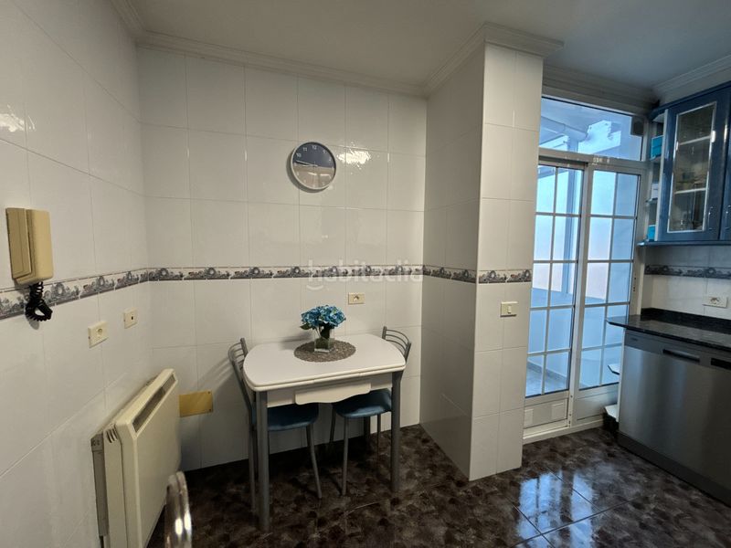 Foto ba76e199-54c2-48ee-b1e9-988d3c2ef6c8. Piso en Redondela