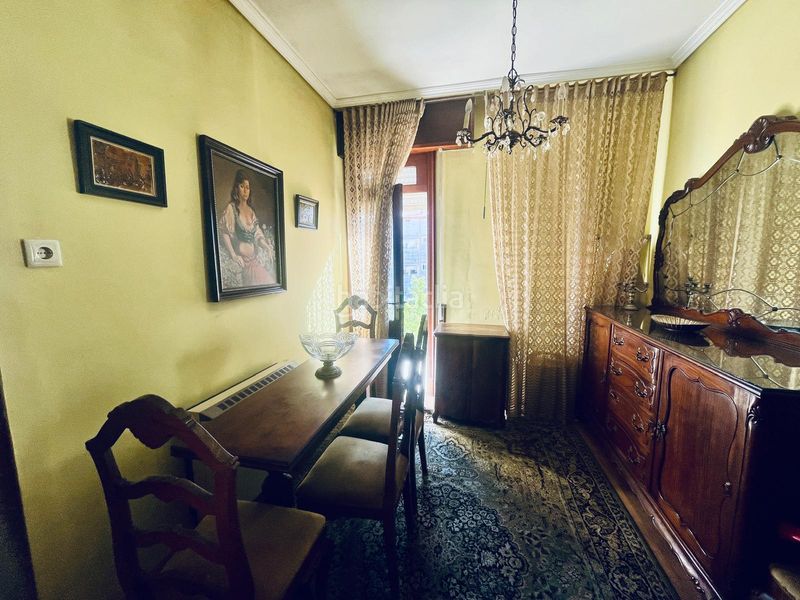 Foto 36c62c68-f880-4465-8db6-779406cbbfc4. Casa amb aparcament a Teis Vigo