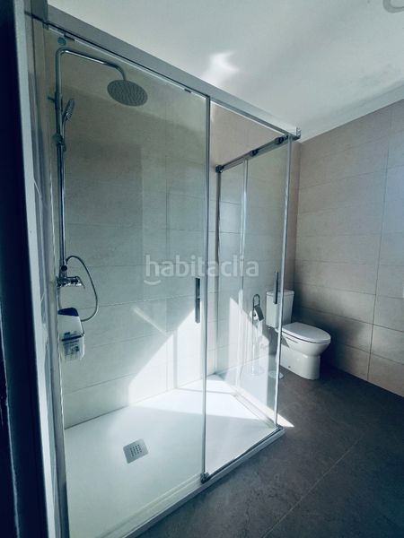 Foto cfa67266-1c0b-4a5d-96e3-0dab9c8b237e. Casa amb aparcament a Teis Vigo
