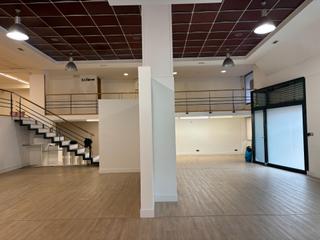 Local Comercial en Rúa Santander