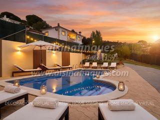 House in Lloret Verd - Els Pinars. Oportunidad chalet moderno con piscina, licencia turística y un
