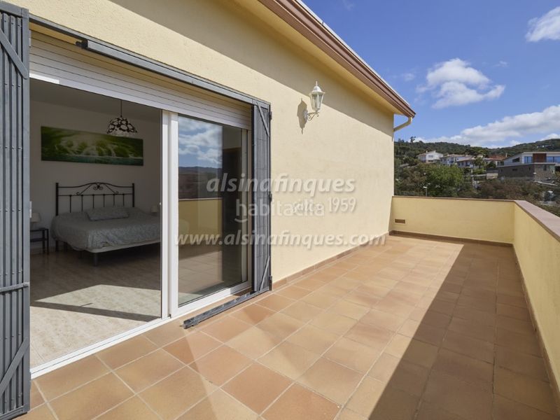 Foto cbd63d3a-91b0-489a-83e4-1c67243964ab. Casa amb aparcament piscina a Lloret Verd - Els Pinars Lloret de Mar