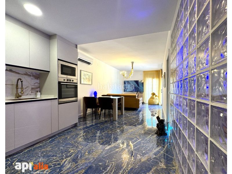 Foto 47925d9f-db80-4176-8a28-f46699eb64d5. Apartament amb calefacció aparcament a Canyelles Lloret de Mar