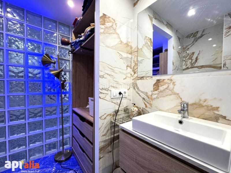 Foto 9131314b-fe0f-43f1-94cc-f4b5592c2647. Apartament amb calefacció aparcament a Canyelles Lloret de Mar