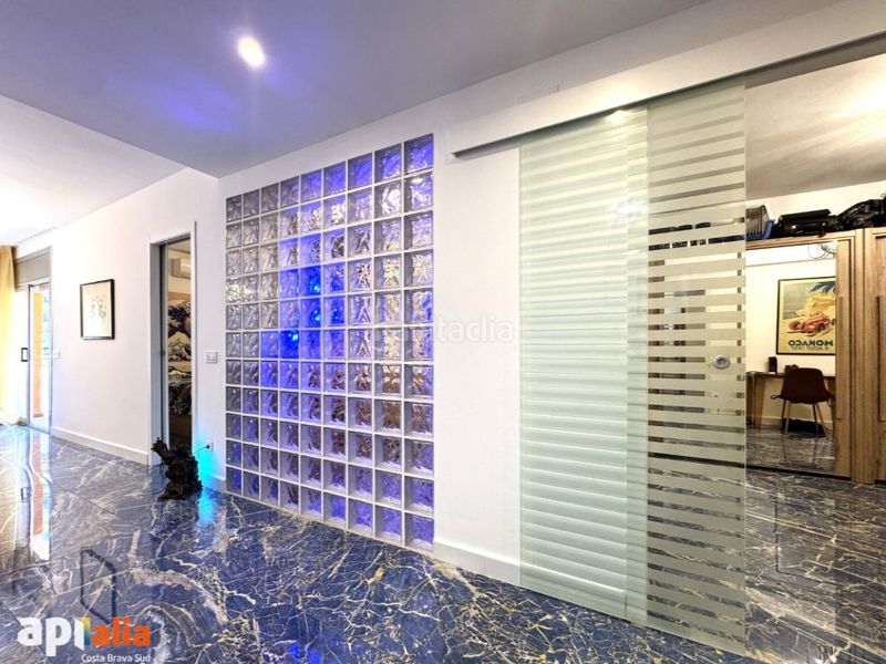 Foto 915dc17a-3616-4c45-b8c0-6d093bd04703. Apartament amb calefacció aparcament a Canyelles Lloret de Mar