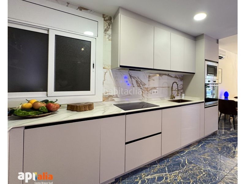 Foto ab95fdf0-c09b-43ea-a2cb-f611dd42f1ab. Apartament amb calefacció aparcament a Canyelles Lloret de Mar