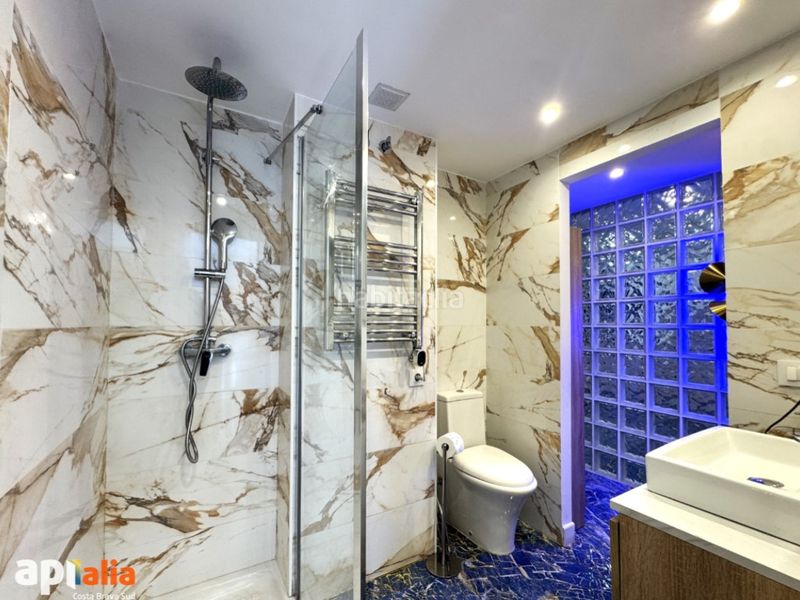 Foto d6763f50-f41e-41e6-971d-91aa7f8037ec. Apartament amb calefacció aparcament a Canyelles Lloret de Mar