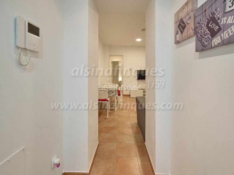 Foto 23348e8d-fbf1-4aa1-bbfb-66ac19ced119. Apartament amb calefacció a Centre Lloret de Mar