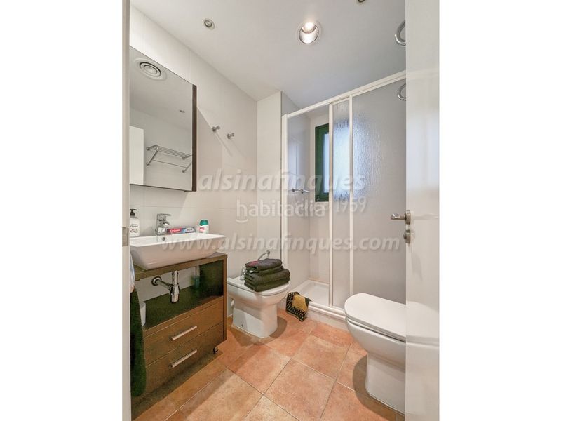 Foto f4c74a4e-a152-413e-a8dd-9c8cfc0e76a5. Apartament amb calefacció a Centre Lloret de Mar