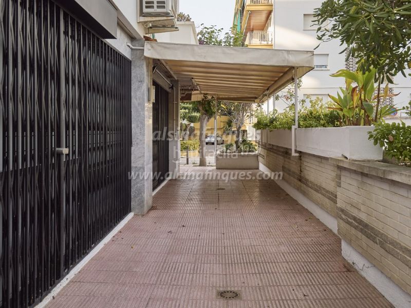 Foto 57d9a6d6-8698-447e-8931-da9458063bc7. Local comercial a Fenals Lloret de Mar