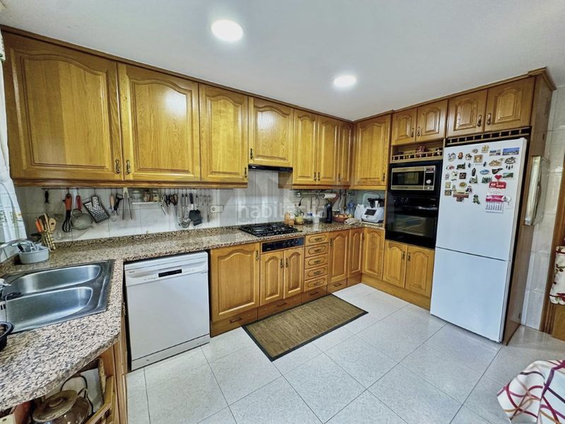 Foto 64935e15-bd8a-4447-a5eb-3426264649fc. Casa adossada amb calefacció aparcament piscina a Lloret de Mar