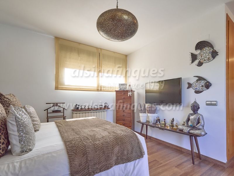Foto 0a994ca5-8c30-44fd-b8fd-c703a7b9b9ed. Casa amb calefacció aparcament piscina a Santa Clotilde Lloret de Mar