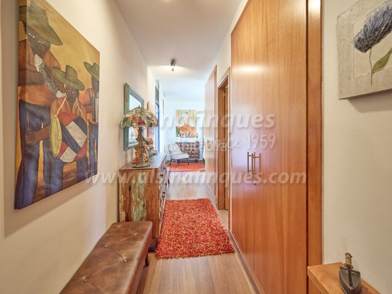 Foto a0638ef8-b0df-42ac-b9f0-993a9cb16d5c. Casa amb calefacció aparcament piscina a Santa Clotilde Lloret de Mar