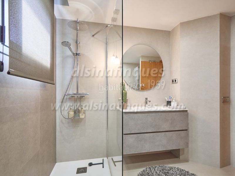 Foto cd4d8e45-5d4d-4244-ba16-64fb54d022ae. Casa amb calefacció aparcament piscina a Santa Clotilde Lloret de Mar