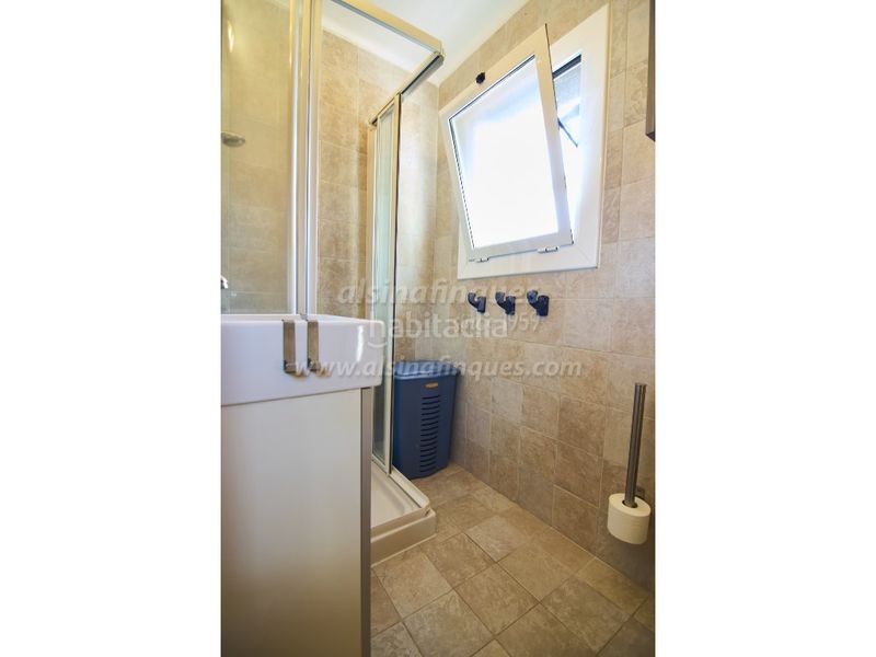 Foto f55252b7-a6f5-43f3-a7c9-4eefb9dd75fb. Xalet amb calefacció aparcament piscina a Lloret Blau - La Creu de Lloret Lloret de Mar