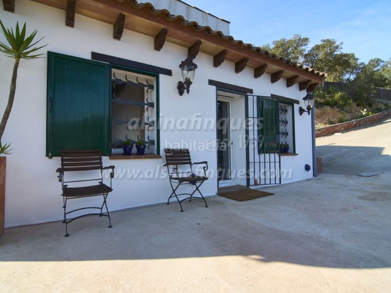 Foto f70087a7-fe1d-43e6-a520-f83a97158bff. Xalet amb calefacció aparcament piscina a Lloret Blau - La Creu de Lloret Lloret de Mar