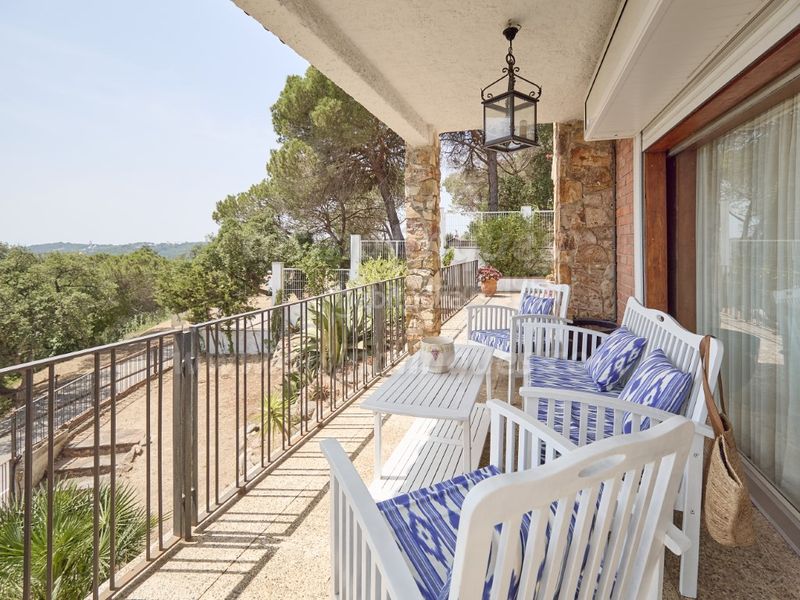 Foto c198550a-6462-4511-b24e-fb8506c9ea5d. Casa amb aparcament a Lloret Verd - Els Pinars Lloret de Mar