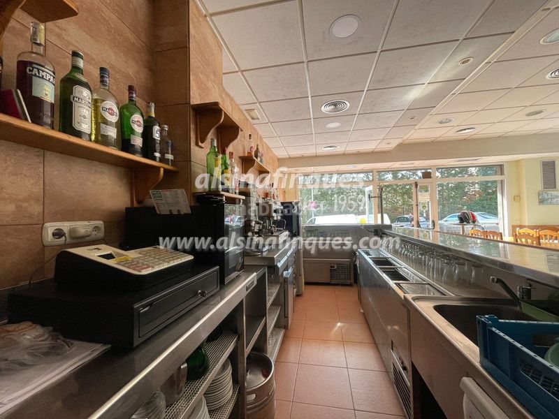 Foto f1952c39-193d-4548-8ff6-c25a7bbc0402. Local comercial a El Molí-El Rieral Lloret de Mar