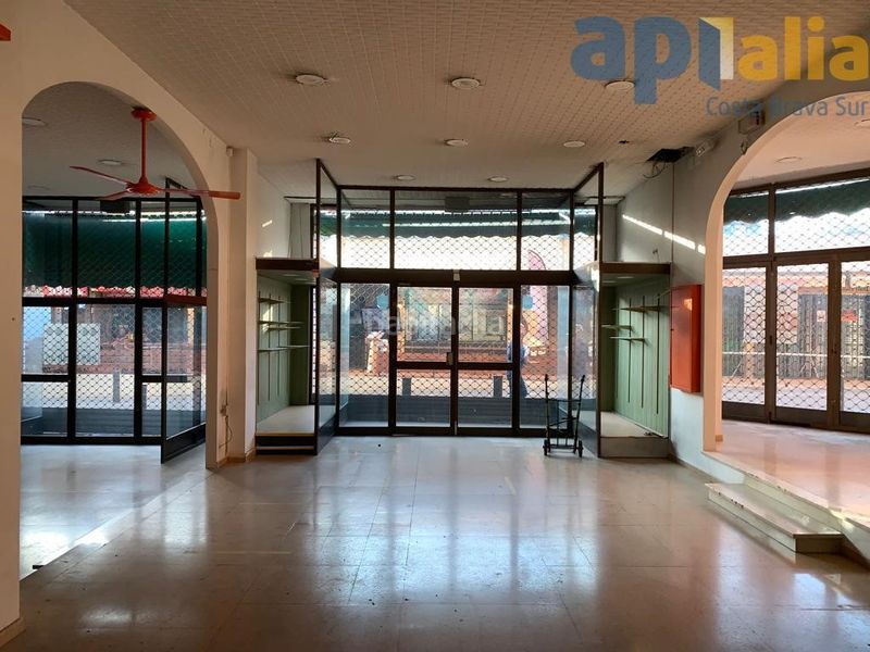Foto 53497696-a435-4983-b1c9-c937e09c2bfe. Local comercial a Centre Lloret de Mar