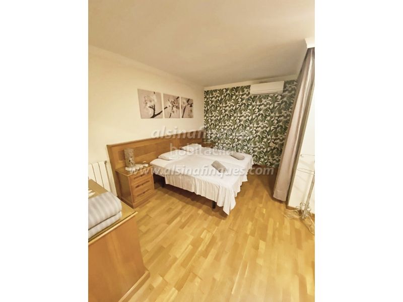 Foto f59dd807-2855-42e9-9620-27c50b06278c. Xalet amb calefacció aparcament piscina a Montgoda Lloret de Mar