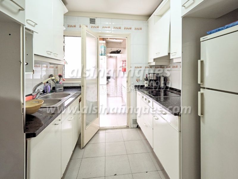 Foto ebfd717a-ded9-41b0-adb0-f89441ab631d. Pis a Centre Lloret de Mar