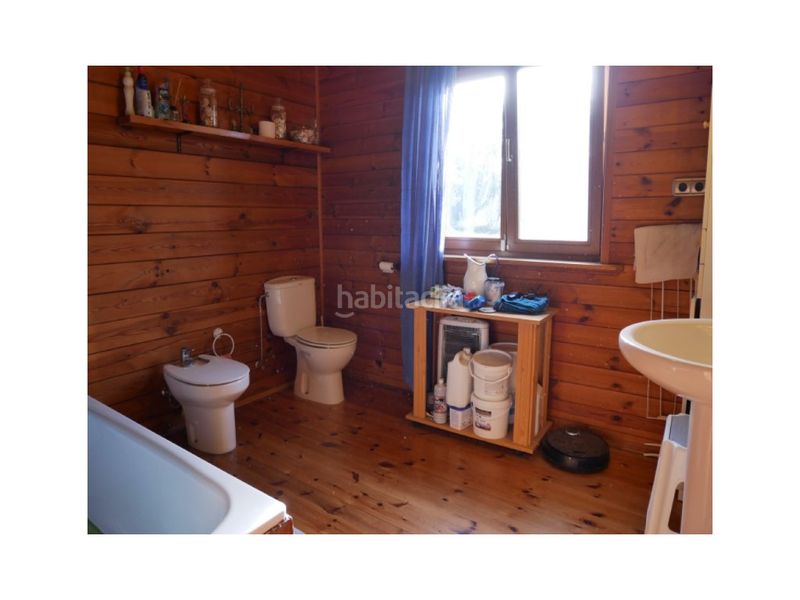 Foto 230a5b7f-5efc-4609-a3bc-927c372ba6cd. Xalet amb piscina a Sils