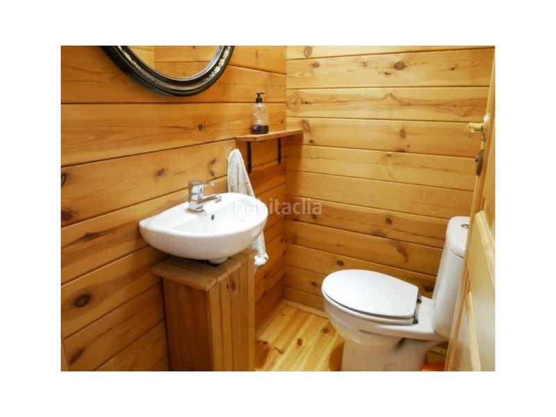 Foto 3d9d826c-9423-4476-899e-153d1f8246a8. Xalet amb piscina a Sils