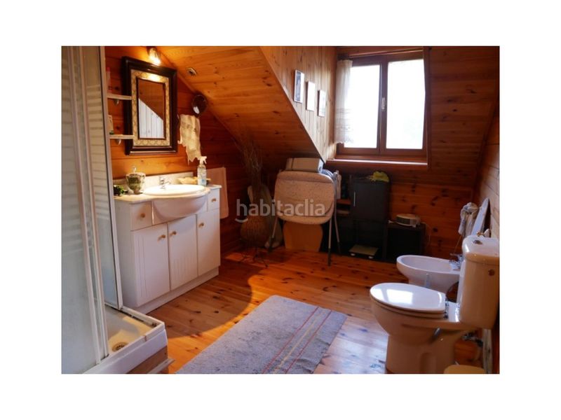 Foto c289621b-d758-4ede-a9f2-a423e6bfb61d. Xalet amb piscina a Sils