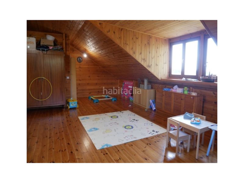 Foto f23ba669-861f-4eea-896d-c6e64d1a31fb. Xalet amb piscina a Sils