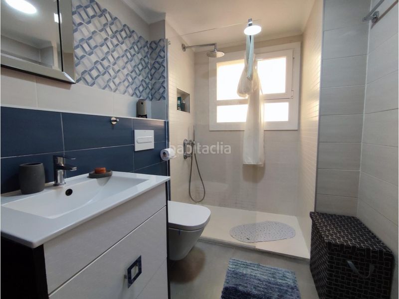 Foto 5170d0fa-1c8c-4784-85c2-018e25507bae. Apartament a Centre Lloret de Mar