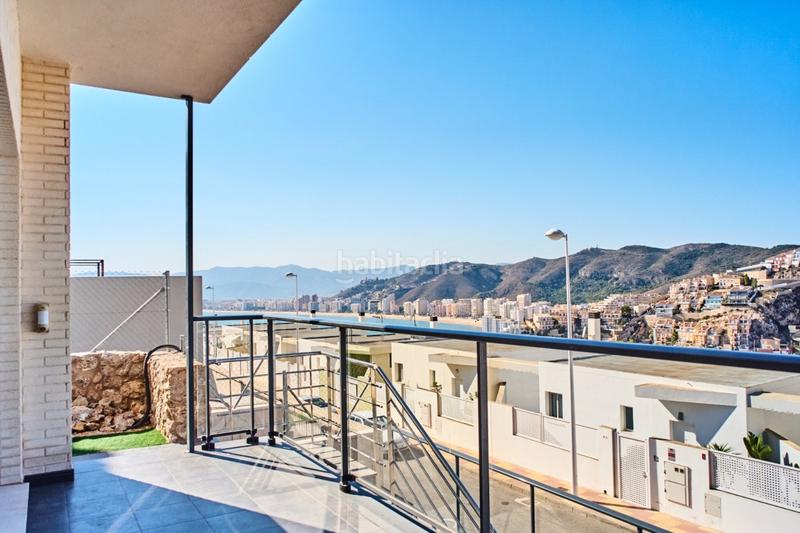 Foto dbe0220b-4dab-4b7d-b566-6d873b9395e2. Casa adosada  con increíbles vistas en Cullera