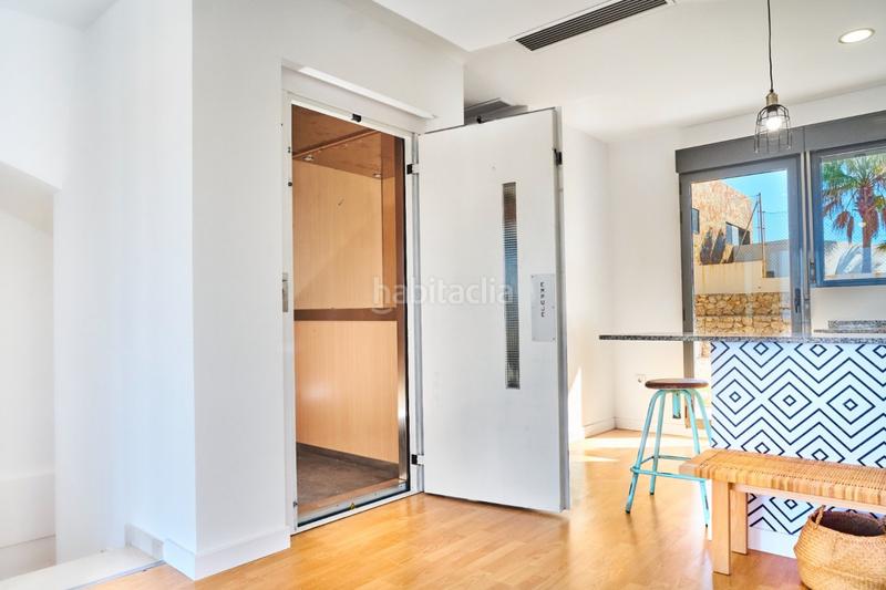 Foto f8b59b5b-e8da-4ac0-afcf-a6a41a171db7. Casa adosada  con increíbles vistas en Cullera