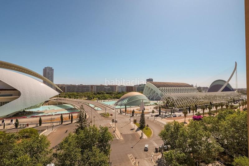 Foto c2af3f1d-8864-45f1-b5d9-ecc4ba164717. Penthouse with heating parking pool in Ciutat de les Ciències i de les Arts - Justicia Valencia