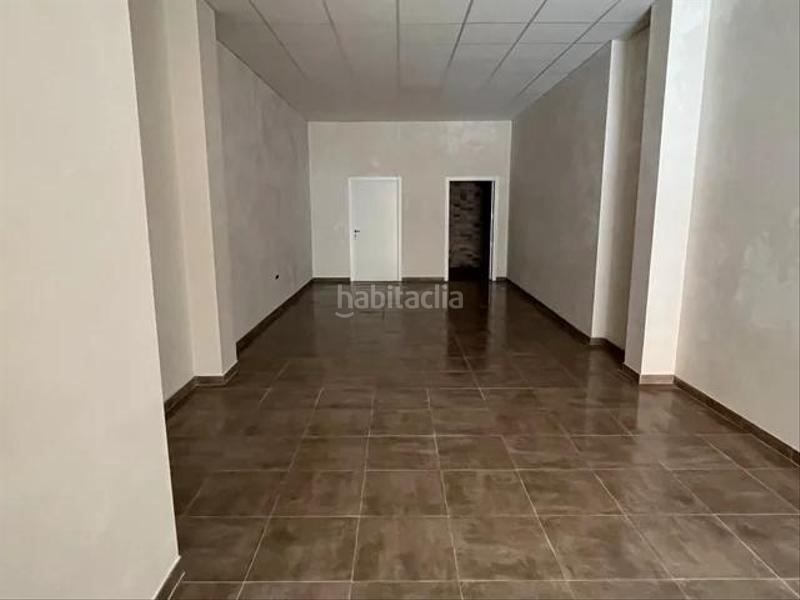 Foto 46aa25c0-f3fc-4514-8588-f3dd84fbc978. Local comercial , Zona Avenida al Vedat en Torrent