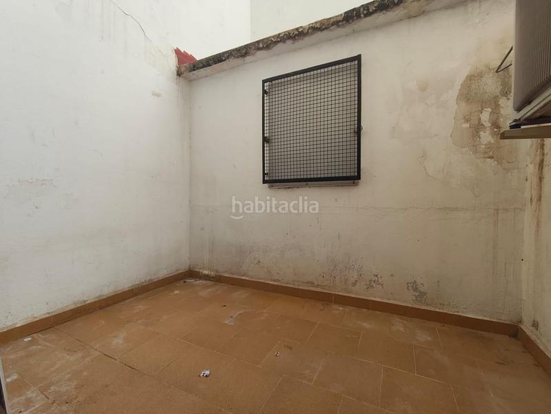 Foto db15b0bf-1536-4363-af58-401a12b23f42. Piso  en benicalap en Barrio Benicalap Valencia