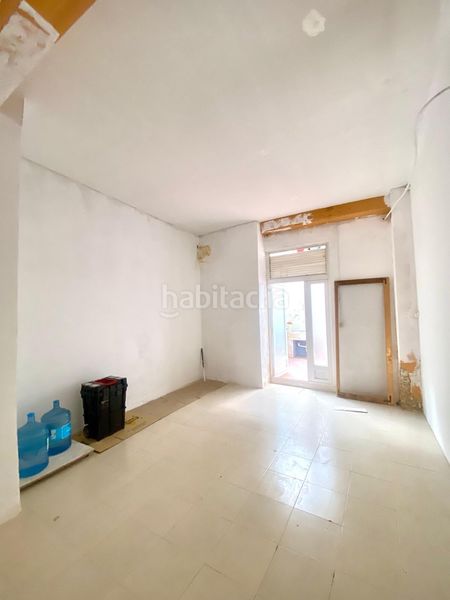 Foto e15dffe9-e604-4e02-980b-8029e2dc0e11. Planta baixa a El Botànic Valencia