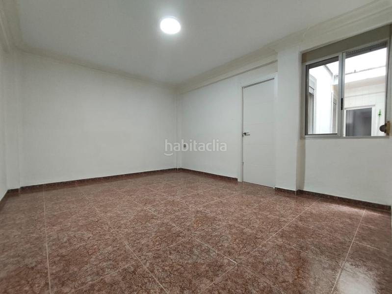 Foto 1e4f98a8-0c08-425c-906b-63b083eb494f. Piso  céntrico , ideal para quienes buscan comodidad y servicios cercanos. en Paiporta