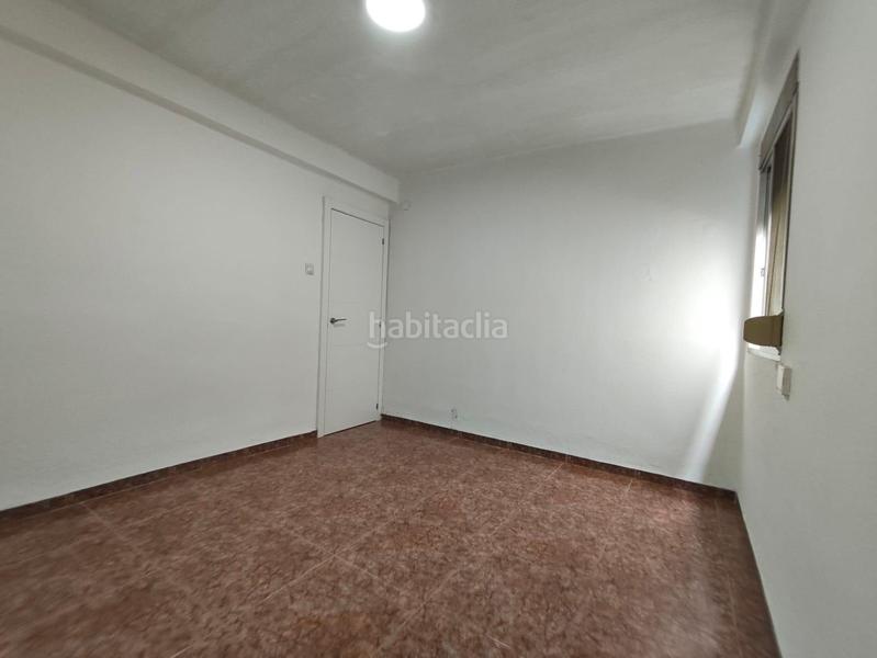 Foto cb37ca10-e4af-4ef6-a34e-778e22b5a7de. Piso  céntrico , ideal para quienes buscan comodidad y servicios cercanos. en Paiporta