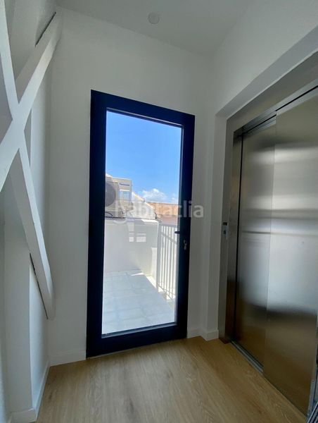 Foto cafc4f5f-758c-42ab-8ce8-01c9186f5f7d. Àtic a El Carme Valencia