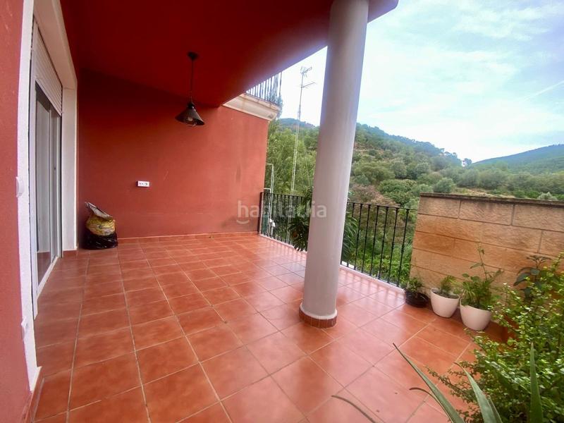 Foto 94fb8983-7648-4e2f-a71d-be013d080031. Maison jumelée avec chauffage parking piscine dans Serra