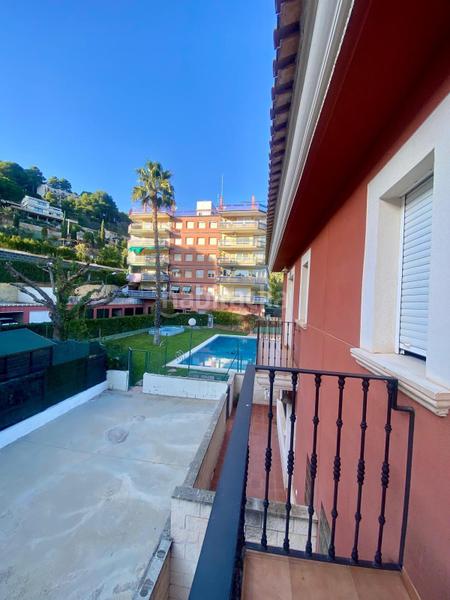 Foto a842e09a-9ac3-4969-b4a4-89957dce21b9. Maison jumelée avec chauffage parking piscine dans Serra