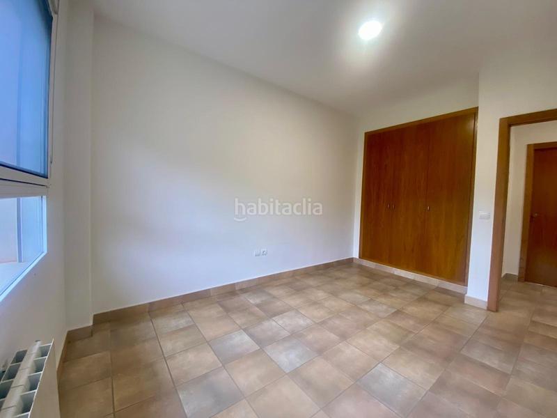 Foto c1973ae7-24cc-49fc-bc62-b385eeb83063. Maison jumelée avec chauffage parking piscine dans Serra